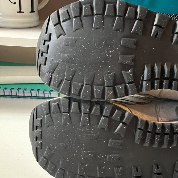 New Balance 574 Classic Womens Sneakers‎ Size 6.5 Gray Suede & Mesh - Picture 10 of 10